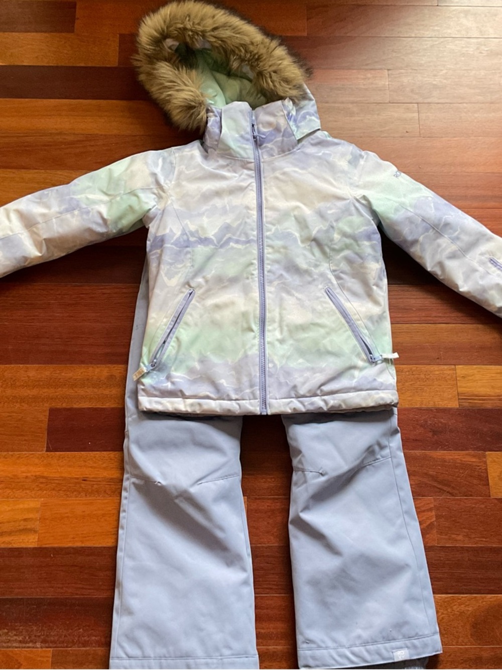 Roxy Girls size 10 purple Snow Jacket and pants